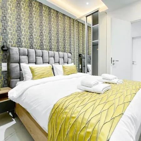 Diamond In Kolonaki Central Apartment Athens