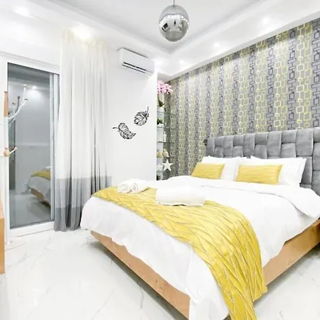 Diamond In Kolonaki Central Apartament